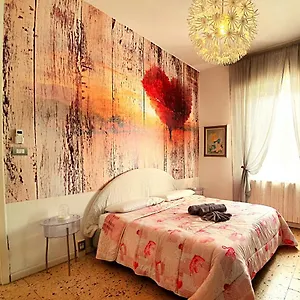 https://casa-singola-a-pochi-passi-dal-centro-storico.emilia-romagnahotels.net